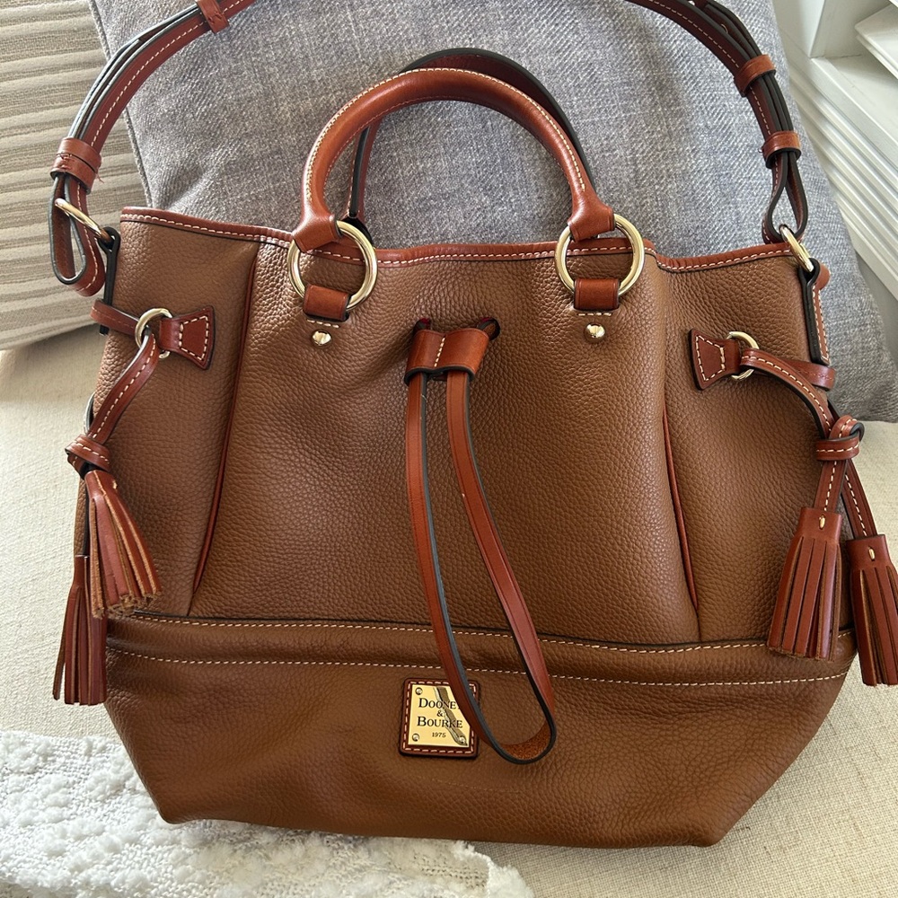 Dooney & Bourke Buckley Brown Leather Tote Bag NEW